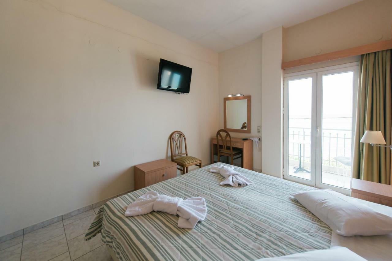 Plaz Hotel Selianítika Екстериор снимка